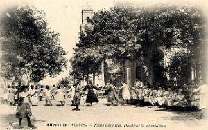 93- Affreville - ecole de filles - Recreation